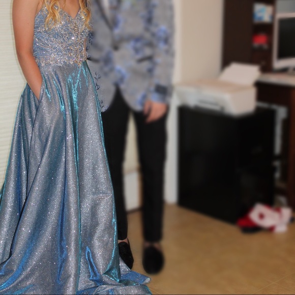 Dresses & Skirts - Blue iridescent prom dress MAKE AN OFFER!!!